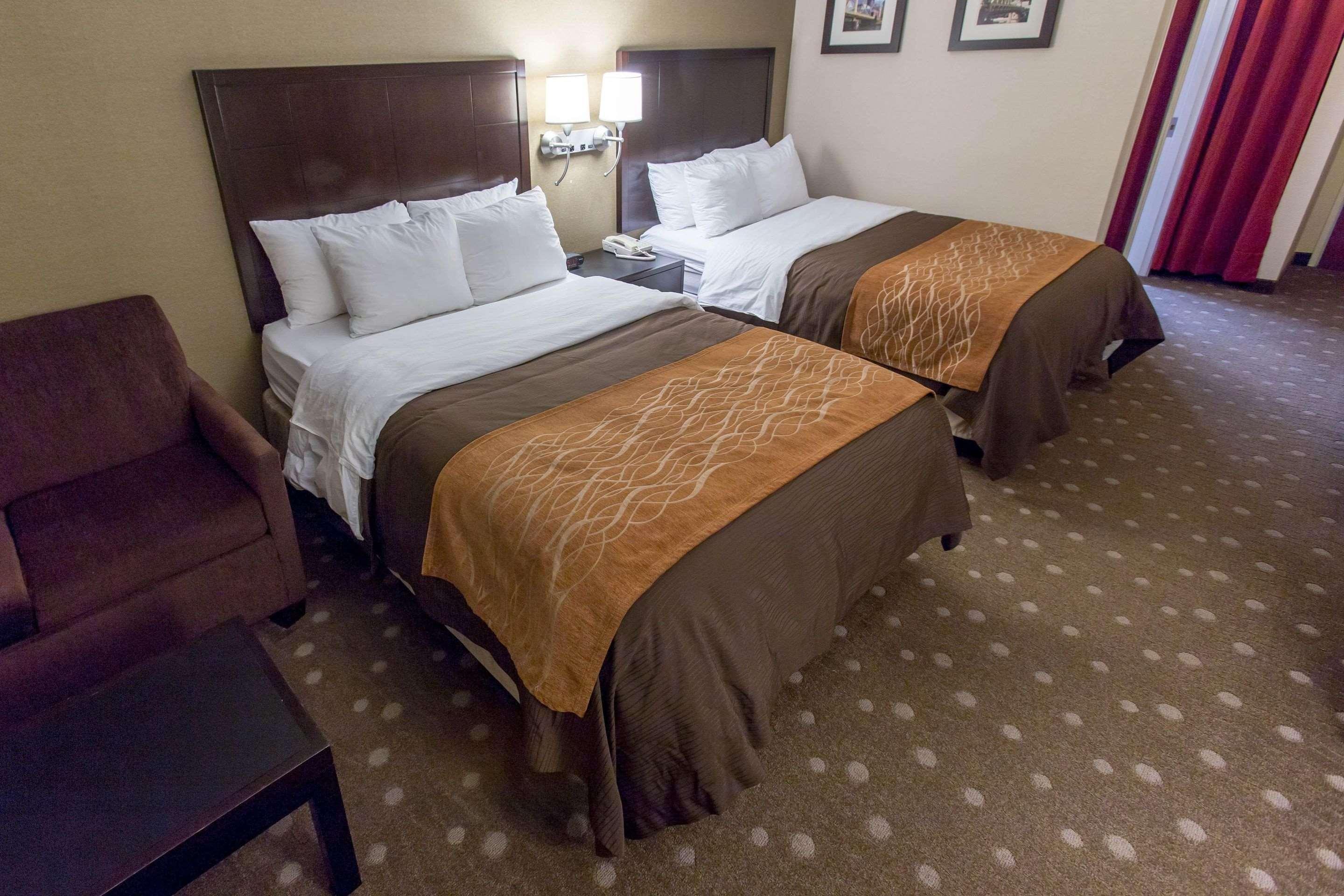 Comfort Inn Pittsburgh Ngoại thất bức ảnh