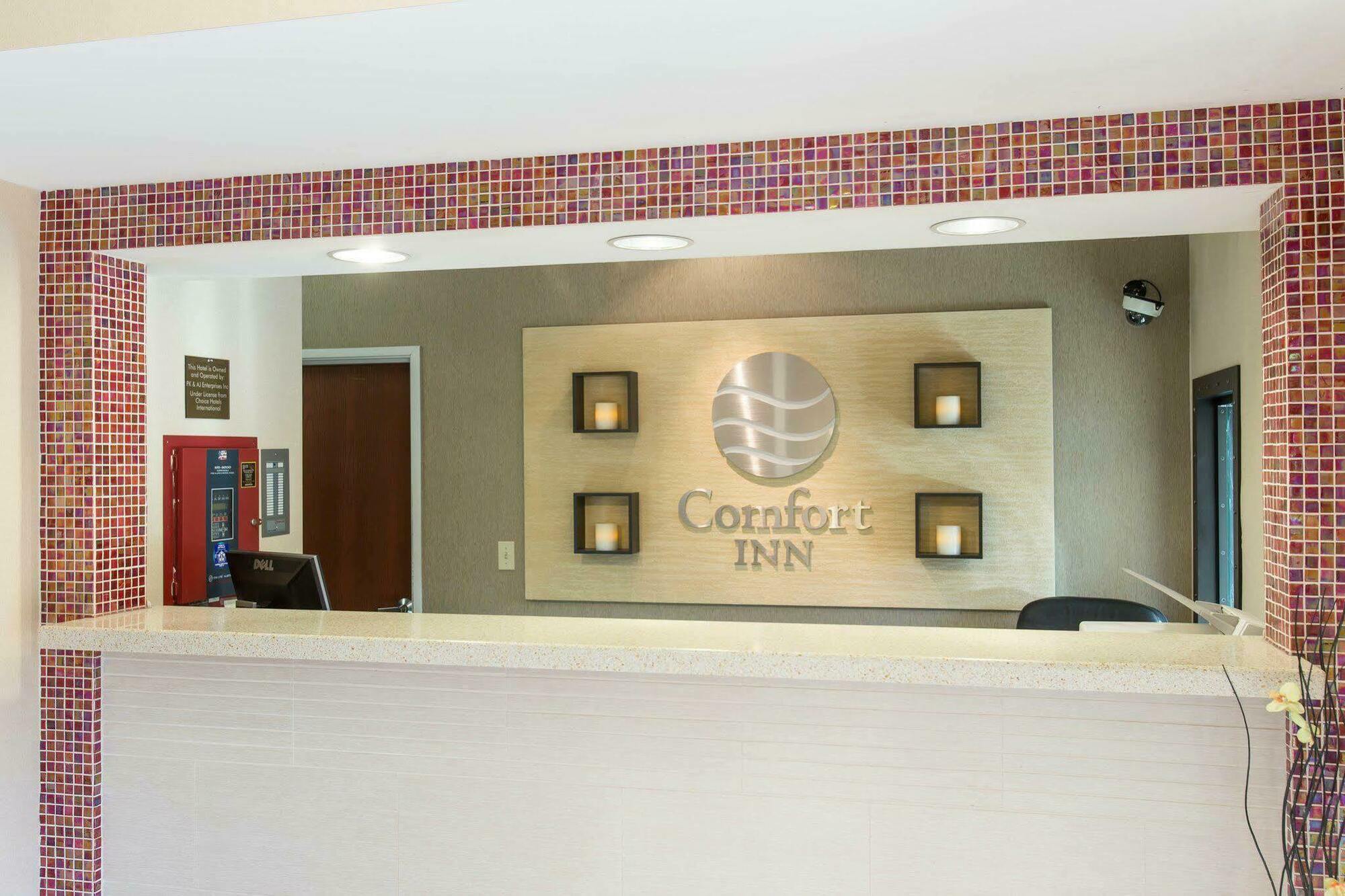 Comfort Inn Pittsburgh Ngoại thất bức ảnh